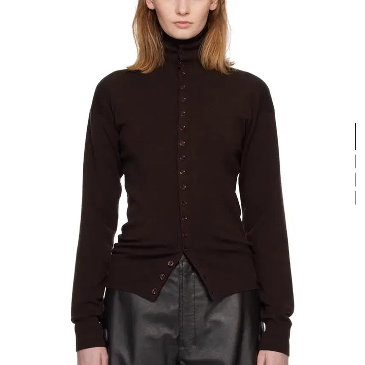 [BUNJANG] Lemaire Button Fitted Cardigan (Size S) / 이번주만 가격인하> 25년 FW 르메르 (LEMAIRE)피티드 가디건 S