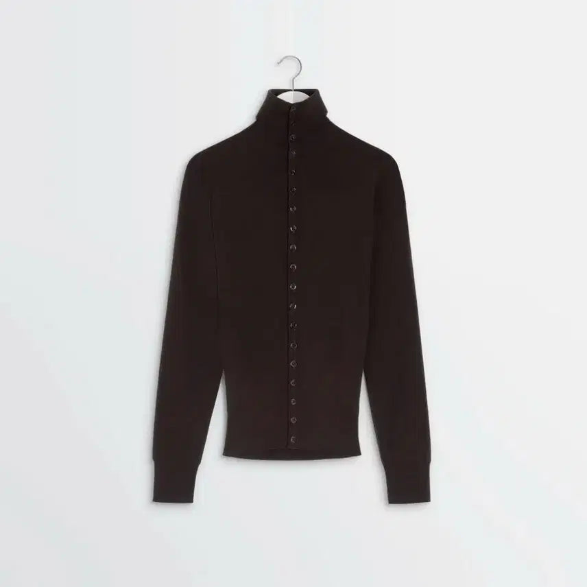 [BUNJANG] Lemaire Button Fitted Cardigan (Size S) / 이번주만 가격인하> 25년 FW 르메르 (LEMAIRE)피티드 가디건 S