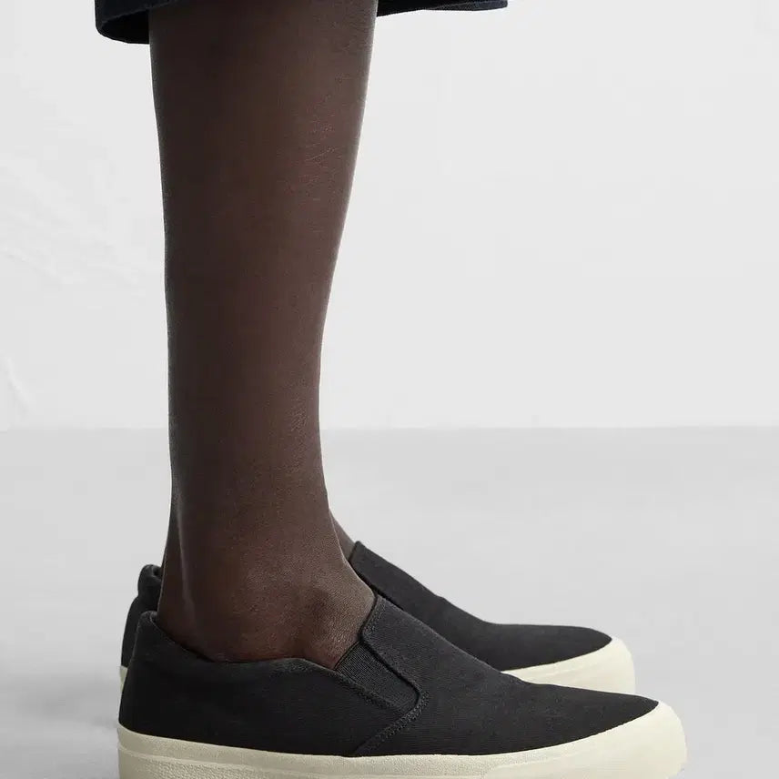 [BUNJANG] Zara Fabric Lace-less Sneakers (255) / zara 패브릭 레이스리스 스니커즈 255