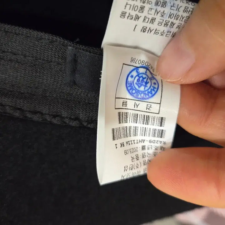 [BUNJANG] LOUNGE Black Cloche Hat / 검정모자