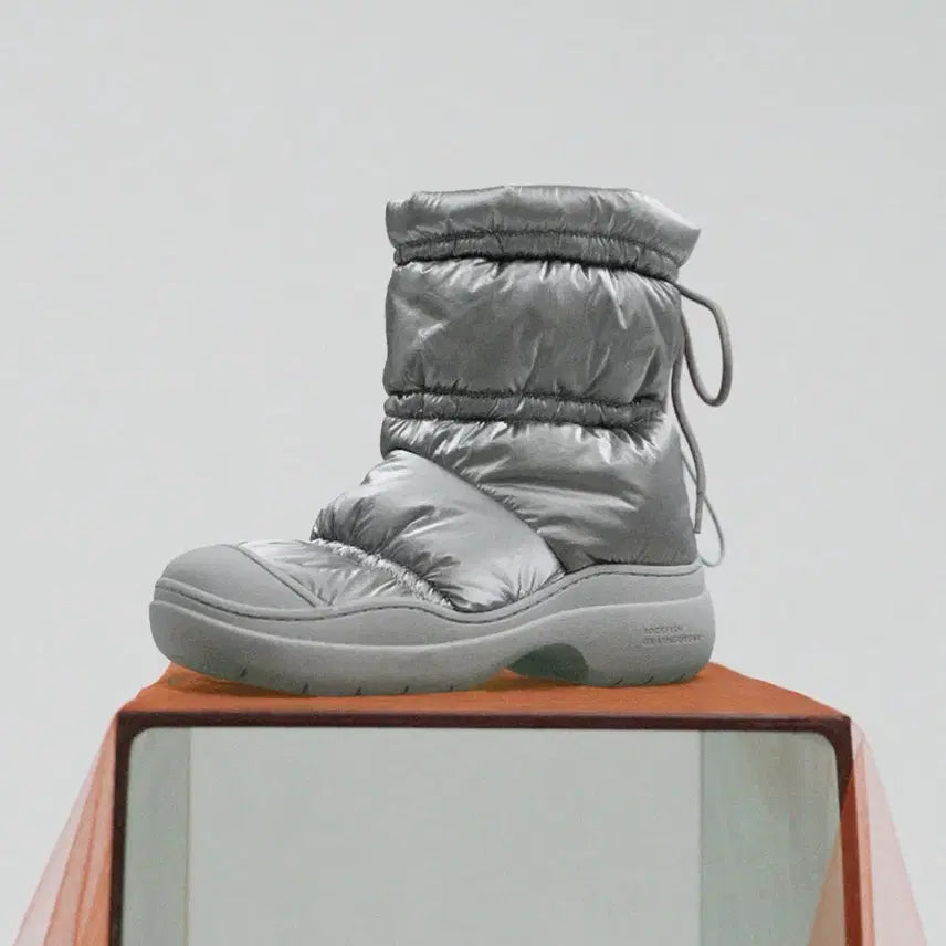 [BUNJANG] Rockfish Hayden Silver Puff Mid Boots / 락피쉬 헤이든 실버 퍼프 미들부츠