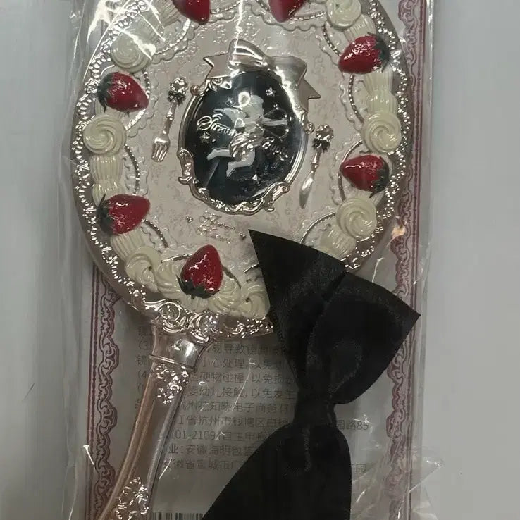 [BUNJANG] Flower Knows Strawberry Cupid Mirror 02 Milk Shake / 플라워노즈 스트로베리 큐피드 거울 02 밀크 쉐이크