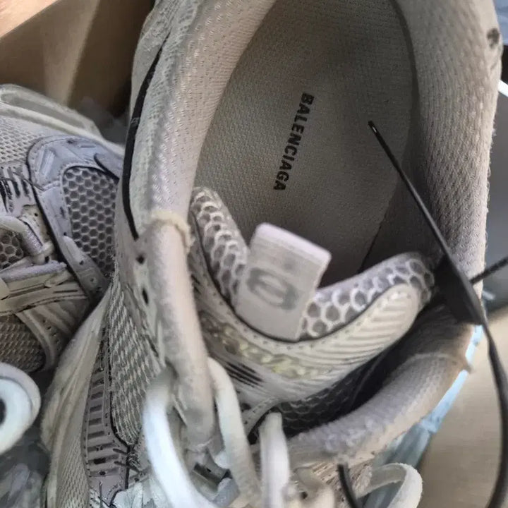 [BUNJANG] Balenciaga Stapler Full Package / 발렌시아가 스테이플러 풀박 43