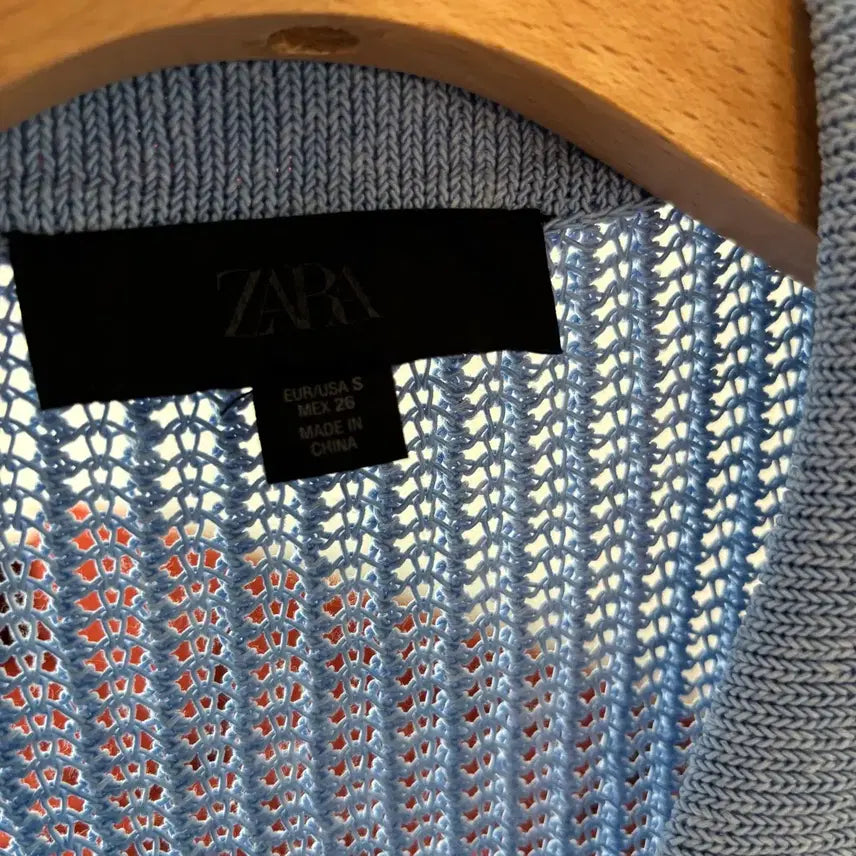 [BUNJANG] Zara Knit Button Top / Zara 니트 버튼 탑 (새상품)