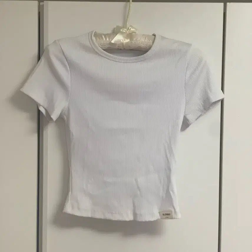 [BUNJANG] Glowny Classic Rib Crewneck T-shirt (Size S) / 글로니 g classic rib crewneck T S