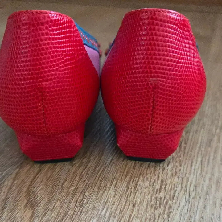 [BUNJANG] Fendi Monster Eyes Studded Leather Ballet Flats / 펜디 몬스터 아이즈 스터드 가죽 발레 플랫 36