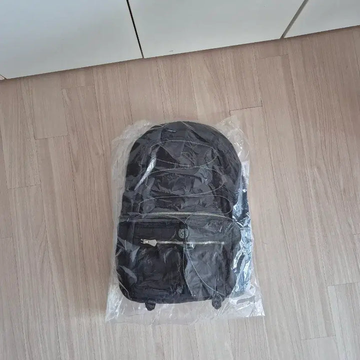 [BUNJANG] Porter Classic Super Nylon Daypack Black L / [새제품/비닐포장/택] 포터클래식 슈퍼나일론 데이팩 블랙 L