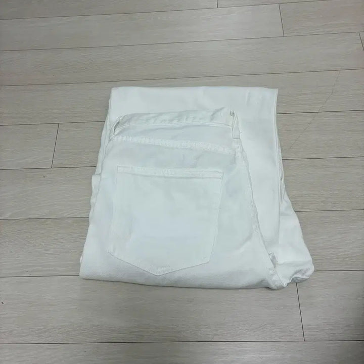 [BUNJANG] Uniqlo 배기커브진 Jeans / 유니클로 배기커브진