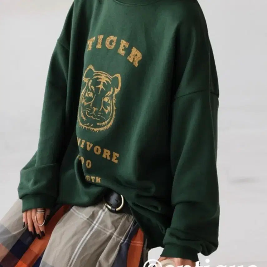 [BUNJANG] Antiqua Tiger Sweatshirt / Antiqua 타이거 맨투맨
