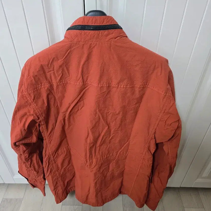 [BUNJANG] Series Orange Windbreaker Jacket / 시리즈series  바람막이 오렌지 100
