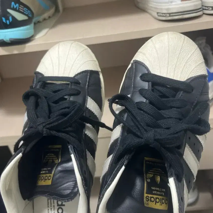 [SOLD OUT] 아디다스 슈퍼스타 블랙크림