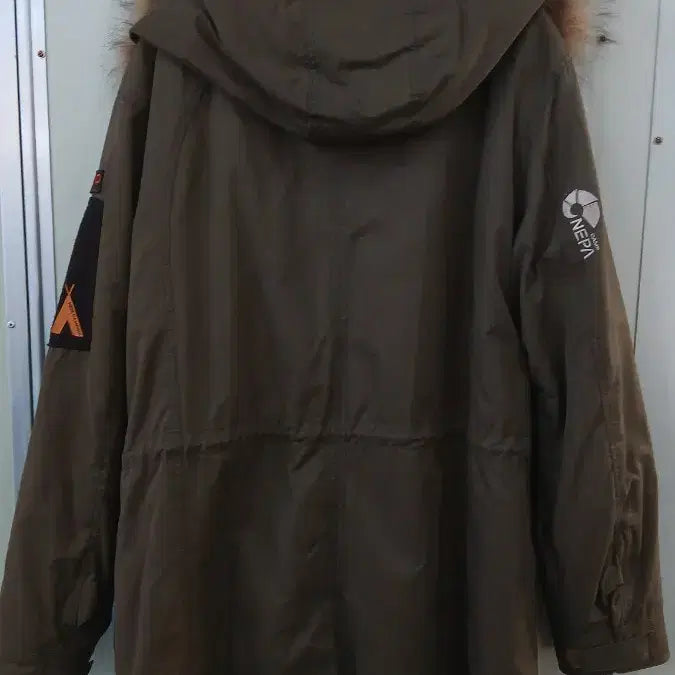 [BUNJANG] NEPA Hooded Fur Parka Jacket (Size 105) / 네파 NEPA 후드 퍼 야상 점퍼 105사이즈