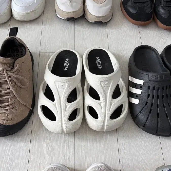 [BUNJANG] Various Brands Shoes Bundle / 220 225 신발 모음 - 나이키, 킨, 아디다스, 퓨마, 컨버스, 리