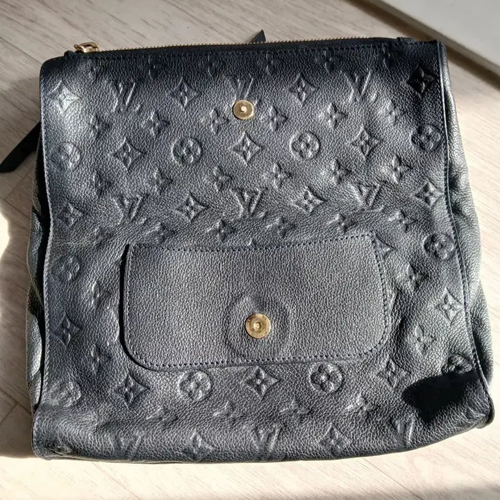 [BUNJANG] Louis Vuitton Monogram Empreinte Leather Clutch Bag / 루이비통 앙프렝뜨 클러치 백