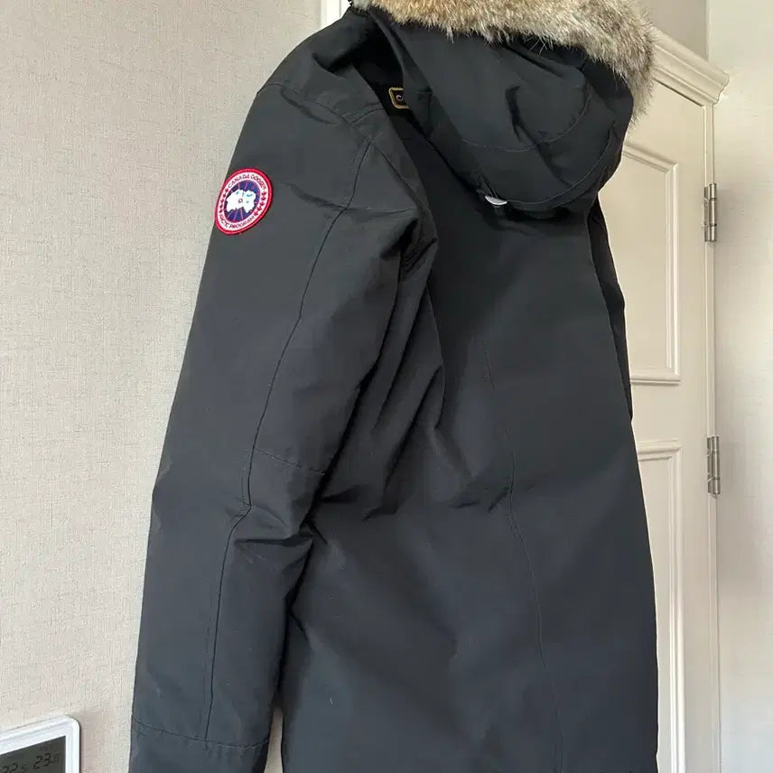 [BUNJANG] Canada Goose Black Padded Jacket / 캐나다구스 블랙 패딩 점퍼