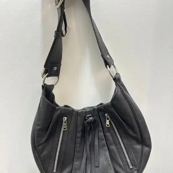 [SOLD OUT] 정품 입생로랑 가방 숄더백 가로26