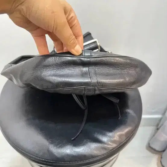 [SOLD OUT] 정품 입생로랑 가방 숄더백 가로26