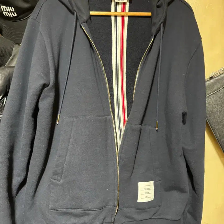 [BUNJANG] Thom Browne Navy Back Stripe Hoodie Zip-Up / 정품-톰브라운 네이비 백삼선 후드집업