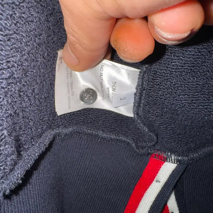 [BUNJANG] Thom Browne Navy Back Stripe Hoodie Zip-Up / 정품-톰브라운 네이비 백삼선 후드집업