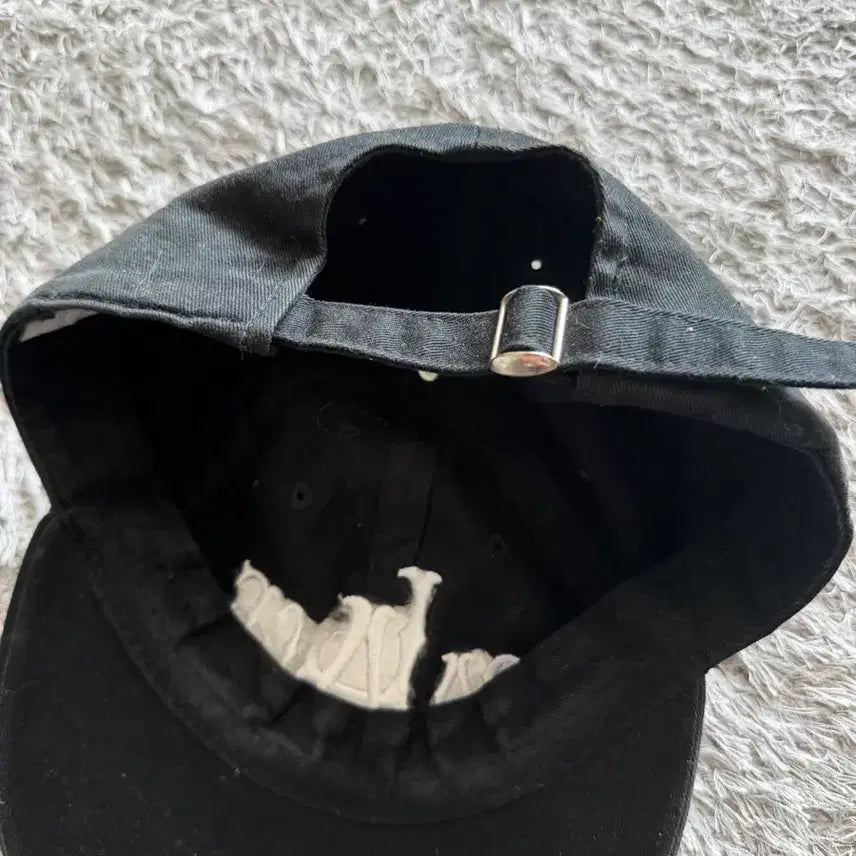 [BUNJANG] Anot Black Cap / 아노트 블랙 모자