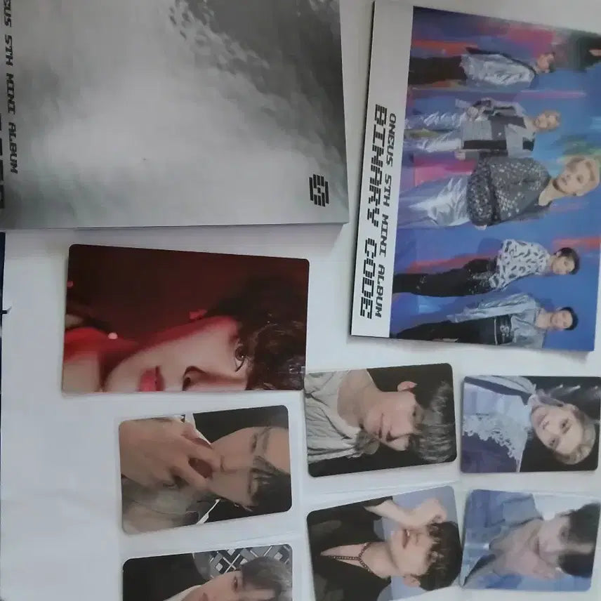 원어스.앨범 (싸인반).케이팝.포카.