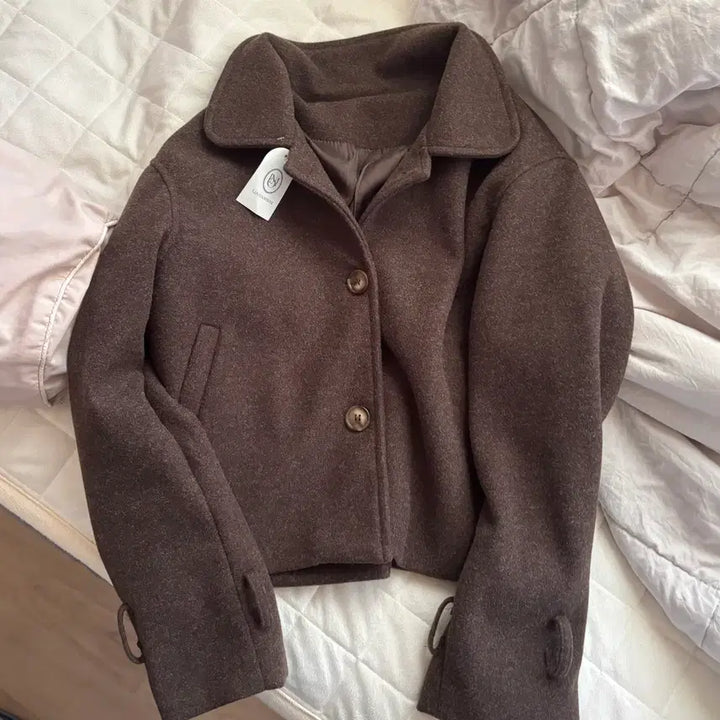 [BUNJANG] Ably Wool Short Coat Brown / 에이블리 립 카라 모직 숏 코트 브라운 원가 이하