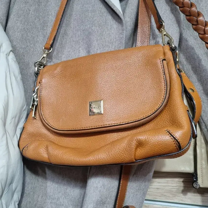 [BUNJANG] Sisley Brown Leather Flap Shoulder Bag / Crossbody Bag / 시슬리 브라운 플랩 숄더겸크로스백