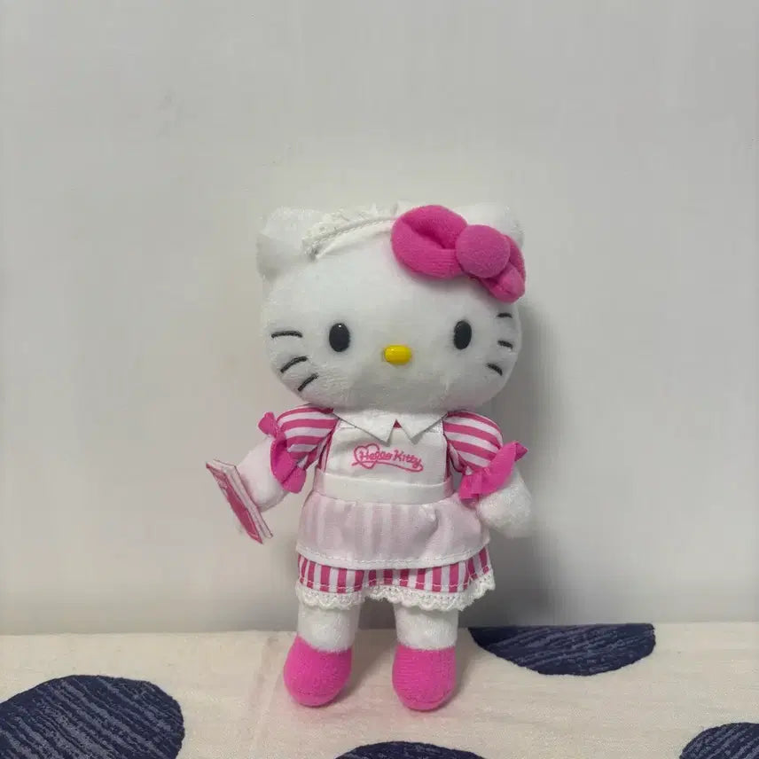 [BUNJANG] Sanrio Tokyo 50th Anniversary Hello Kitty Keyring / 도쿄 50주년 산리오 메이드 키티 인형 키링