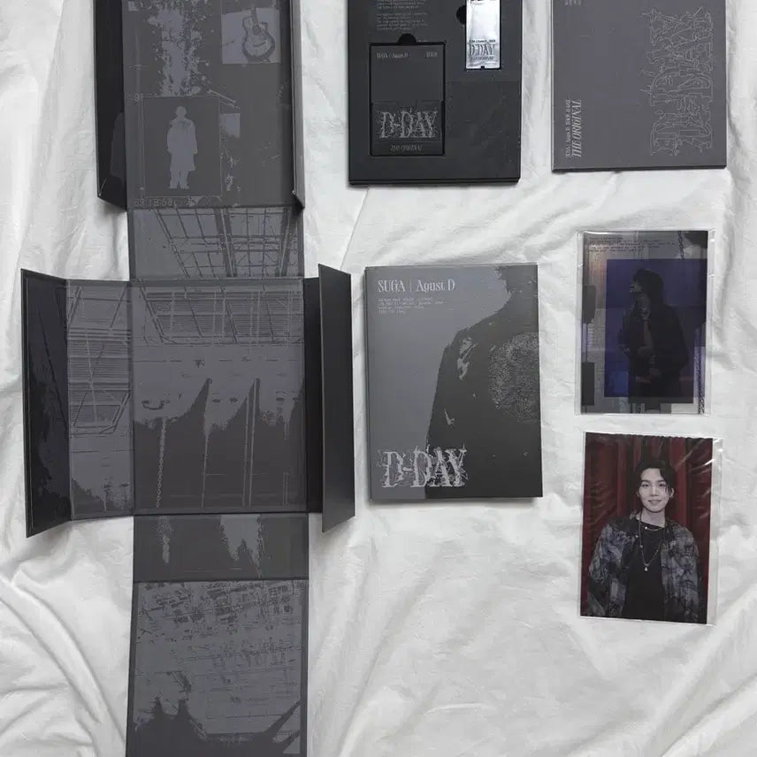 [BUNJANG] BTS Suga D-Day The Original Set (POB) / [포카/특전포함]슈가 어거스트디 투어 디데이 더 오리지널 세트 원가 이하