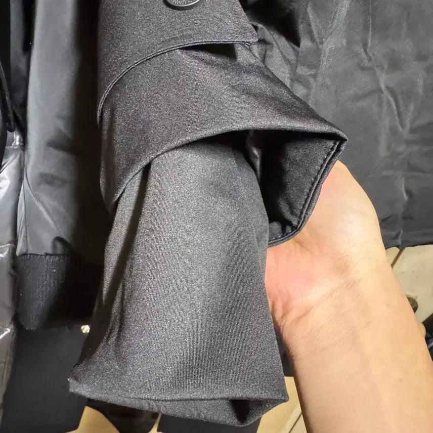 [BUNJANG] Burberry Padded Jacket - Large / 버버리패딩라지