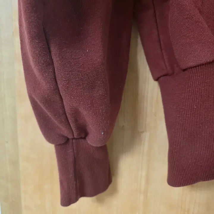 [BUNJANG] Burgundy Puff Sleeve Fleece Sweatshirt / 버건디 퍼프 기모 맨투맨 티셔츠