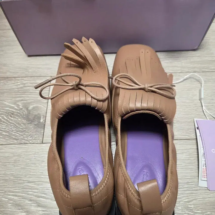 [BUNJANG] Cacharel 22FW Leather Loafers (245) / (새상품) 까사렐 22FW 양가죽 로퍼 (245)