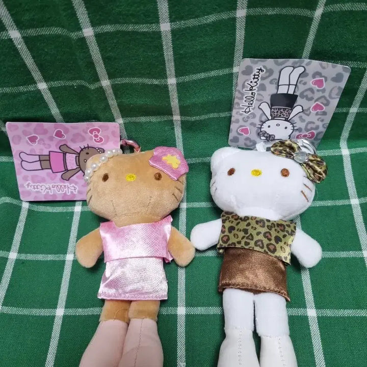 [BUNJANG] Hello Kitty Leopard Print Long Legs Doll Keyring Bundle Set / 2개 일괄 호피 롱다리키티  인형키링