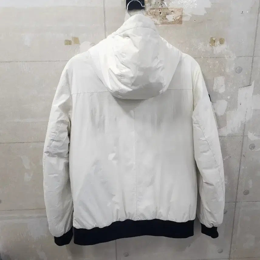 [BUNJANG] Aider Goose Down Lightweight Jacket (Size 95) / 아이더 정품 여성 스투키 에어 구스 경량패딩/95/상태우수