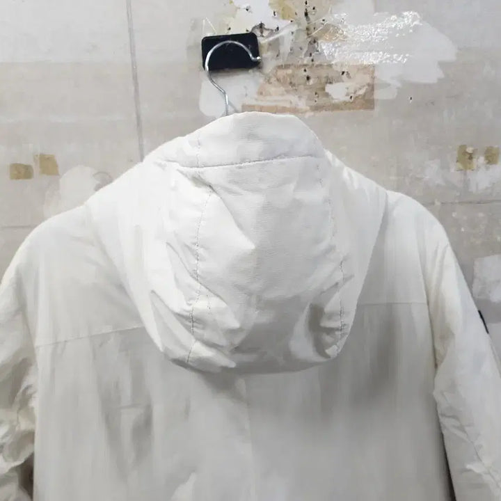 [BUNJANG] Aider Goose Down Lightweight Jacket (Size 95) / 아이더 정품 여성 스투키 에어 구스 경량패딩/95/상태우수