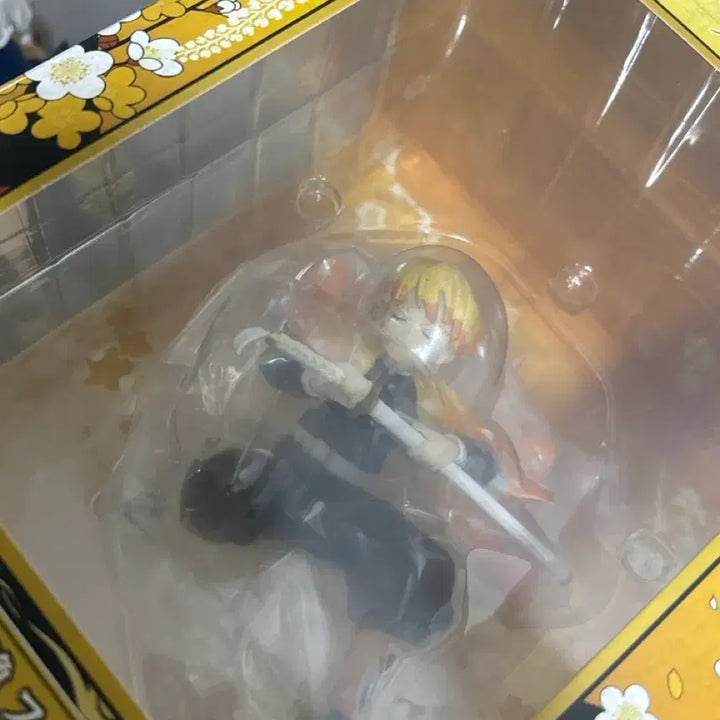 [BUNJANG] Demon Slayer Zenitsu Agatsuma B Prize Figure (Sealed) / (미개봉) 귀멸의칼날 제일복권 젠이츠 B상 피규어