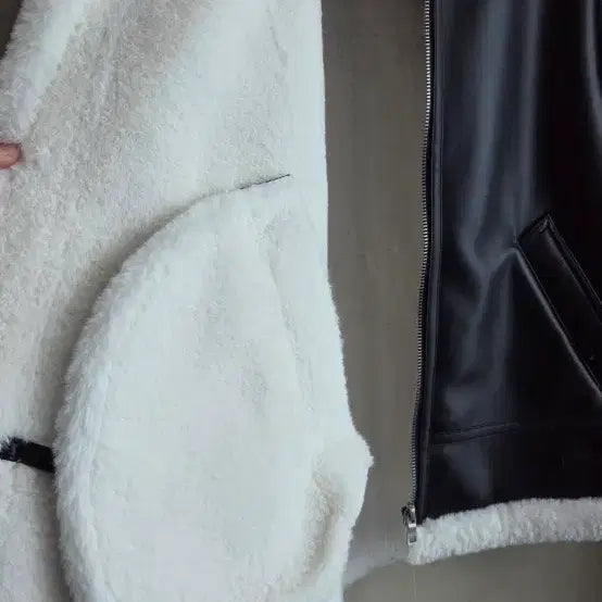 [BUNJANG] Left Seoul Aviator Jacket XL / 레프트 서울 에비에이터 무스탕 자켓  XL 새제품남여공용 택포 가격