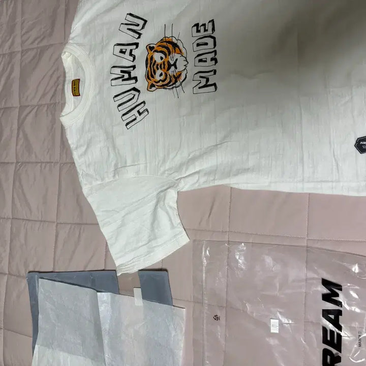 [SOLD OUT] 휴먼메이드 반팔XL