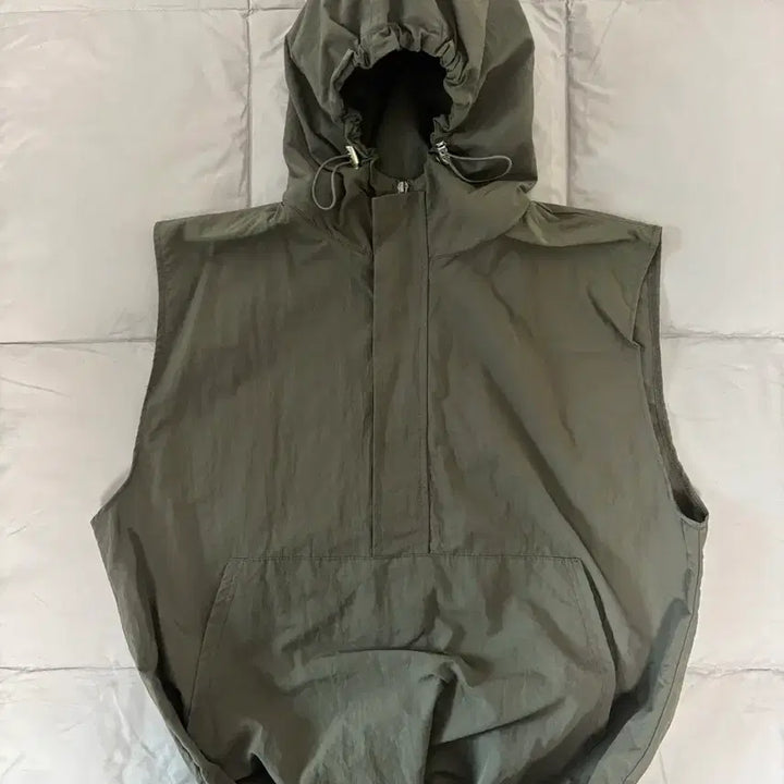 [BUNJANG] Gorpcore Hoodie Vest / 고프코어 후드 베스트
