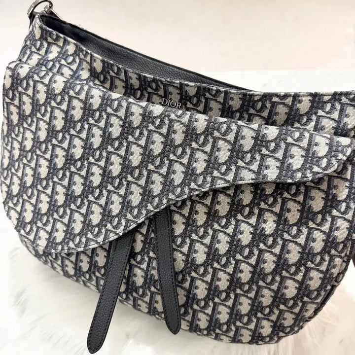 [BUNJANG] Dior Oblique Saddle Soft Bag Large / [정품] 디올 오블리크 새들 소프트백 라지