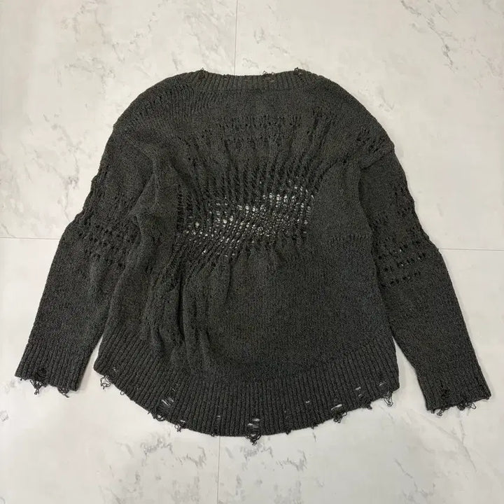 [SOLD OUT] zara destroyed open-work knit S