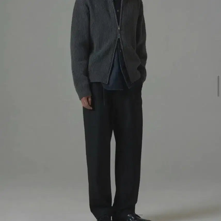 [BUNJANG] The Row Structure Slacks - Black (Size 1) / 인더로우 스트럭쳐 슬랙스 블랙 1사이즈