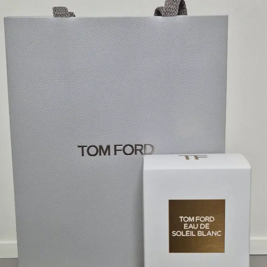 [BUNJANG] Tom Ford Soleil Blanc / 국문택 정품 톰포드 쏠레이블랑 싸게 판매합니다.