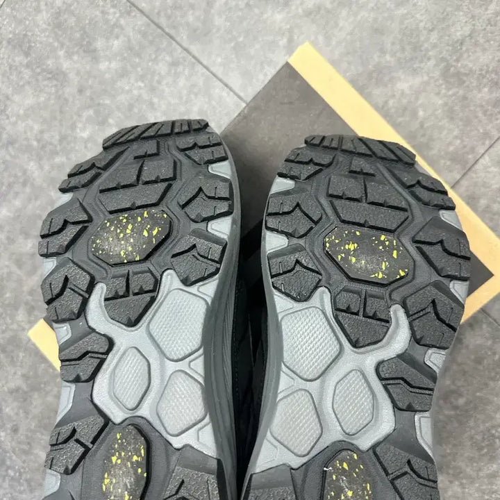 [BUNJANG] Nepa Hiking Boots 260mm / 네파 블랙 등산화 260mm