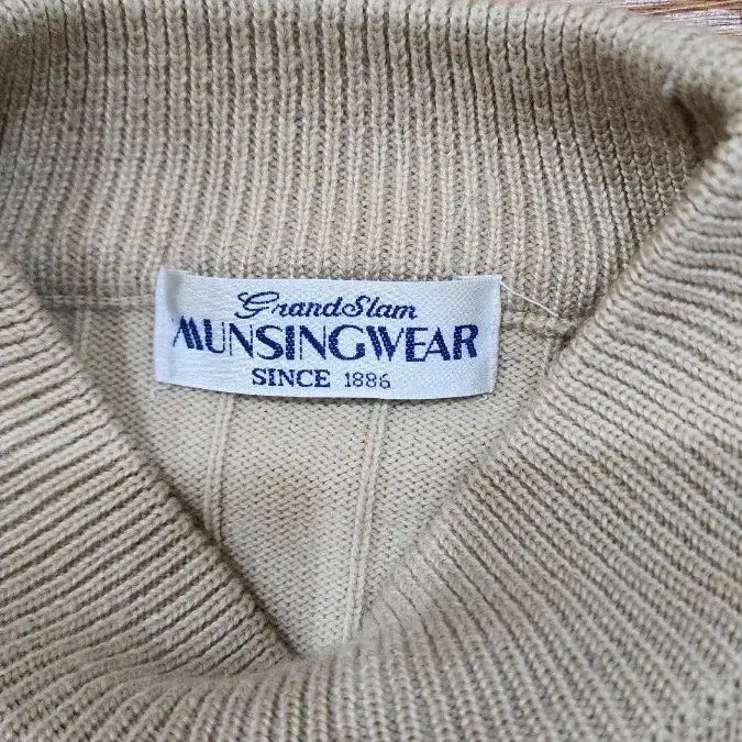 [BUNJANG] Munsingwear Beige Ribbed Knit Sweater / 먼싱웨어 베이지색 골지 니트