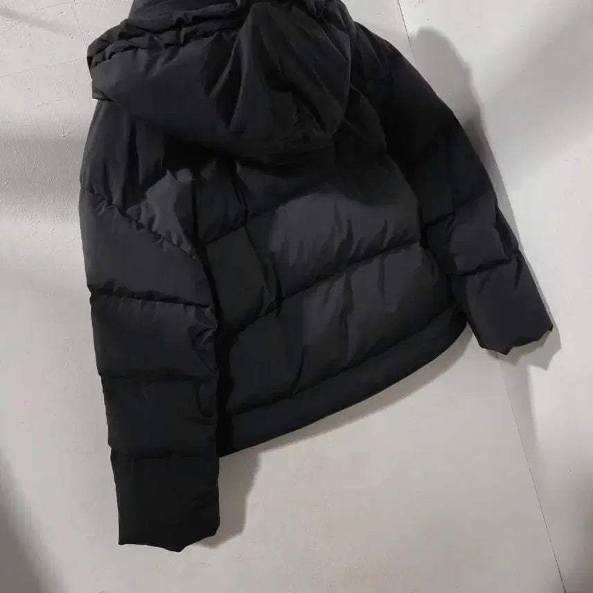 [BUNJANG] SISTINA Hooded Short Padded Jacket Black / 시스티나  SISTINA  후드 숏패딩 블랙
