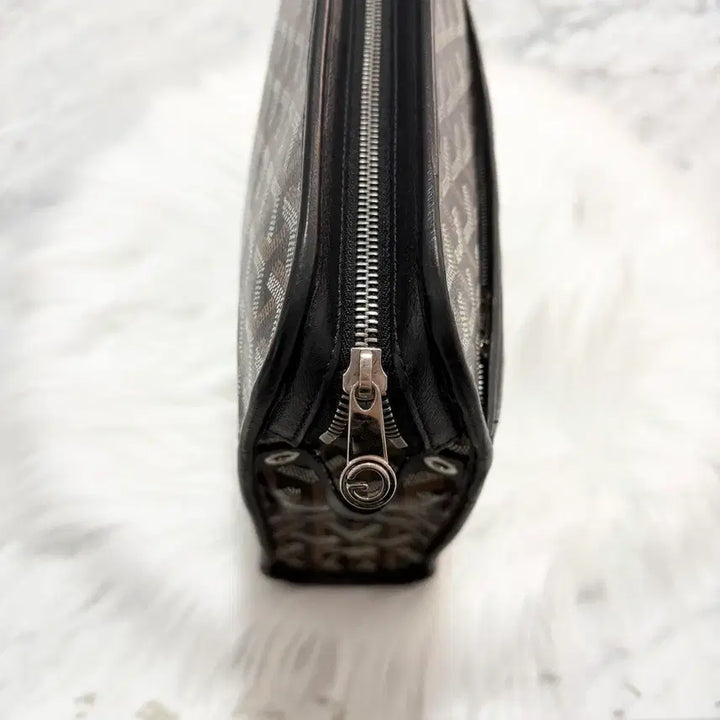 [BUNJANG] Goyard Jouvence Clutch GM / [정품] 고야드 쥬방스 클러치 GM