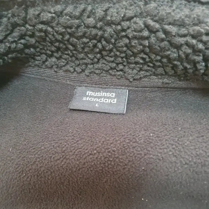 [BUNJANG] Musinsa Standard Black Fleece Vest L / 무신사 스탠다드 블랙 뽀글이 조끼 L