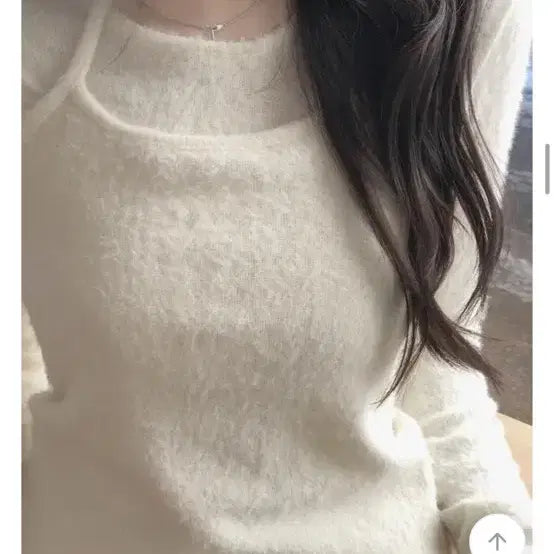 [BUNJANG] Avely Halter Neck Knit Top / 에이블리 홀터넥 니트 새상품