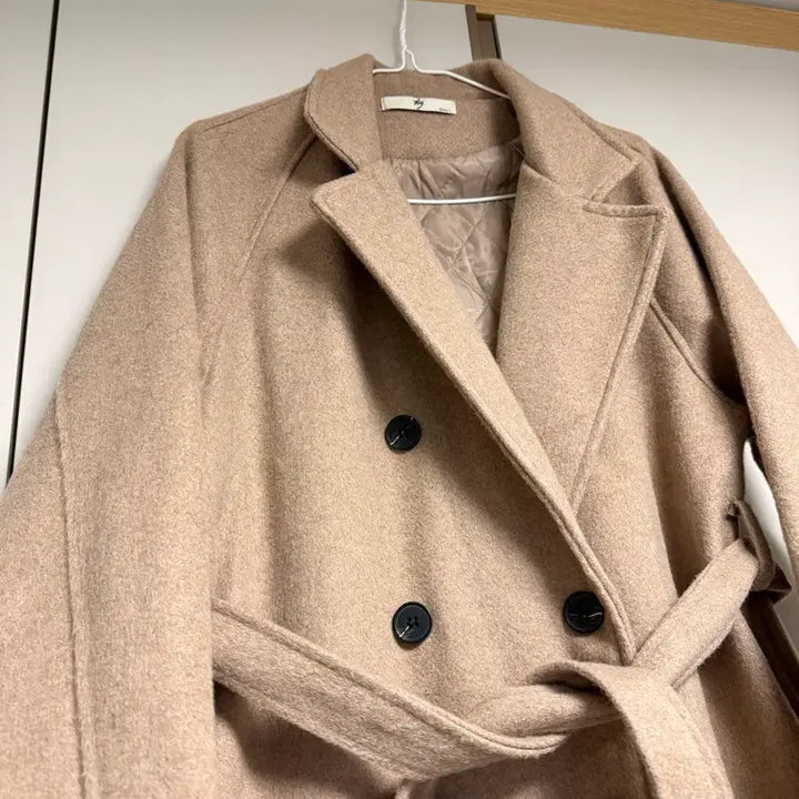 [BUNJANG] Beige Double-Breasted Long Coat with Belt / 베이지 더블코트 + 벨트 556677 사이즈 정도